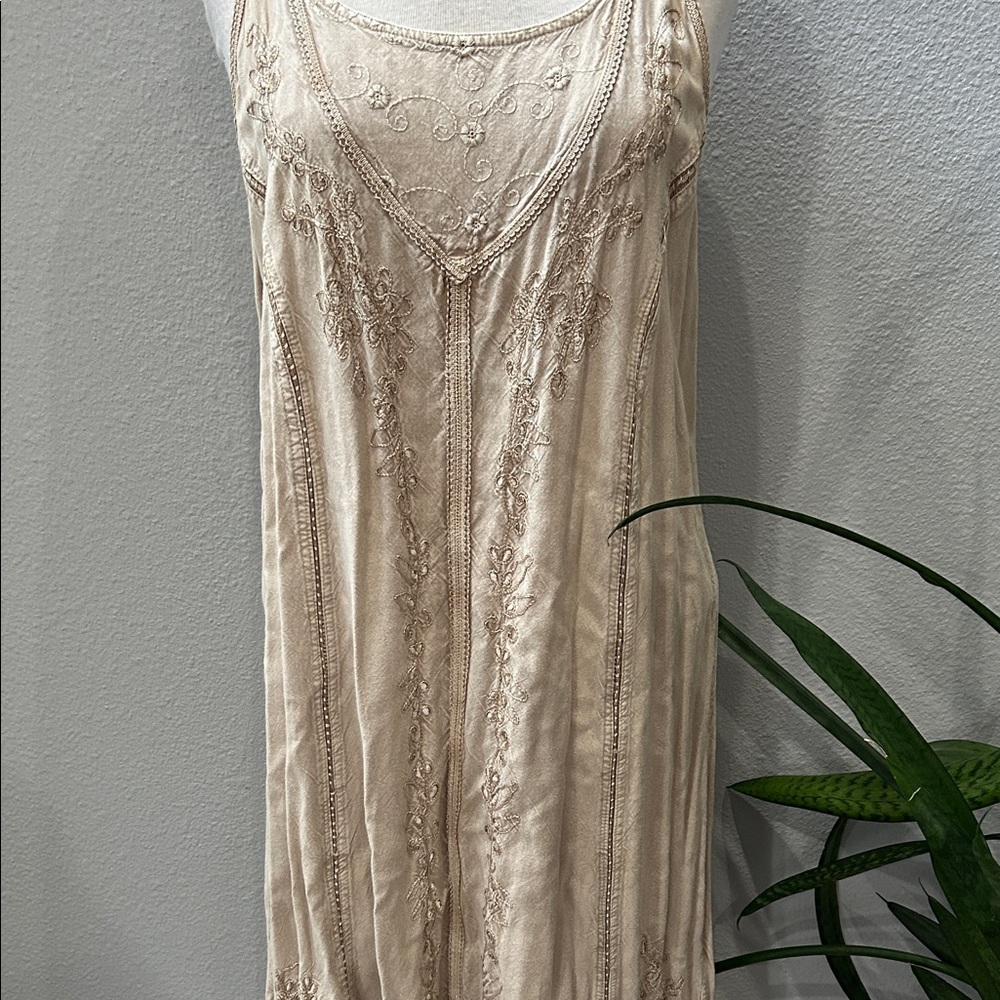 Chic Beige Lace Midi Dress XL - Picture 3 of 8